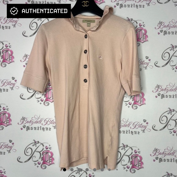 Burberry pink ruffle collar button up tshirt baby pink ! Stunning Burberry - Picture 5 of 12